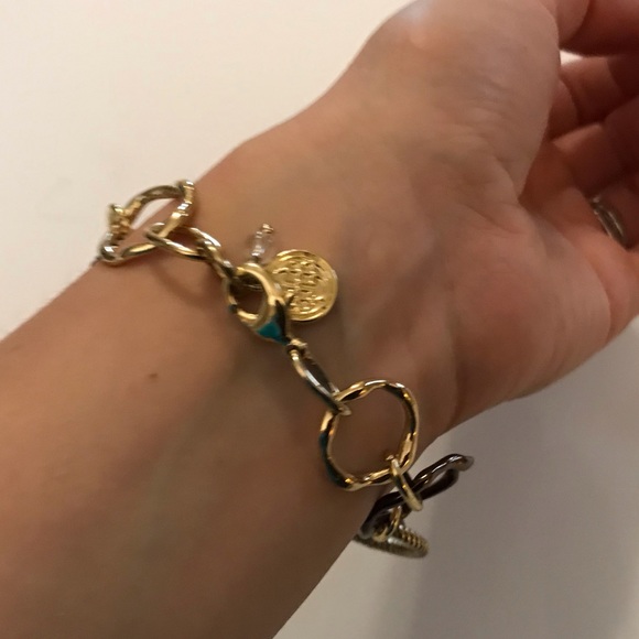 Circle Link Bracelet - Picture 5 of 5